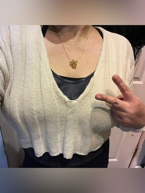 Ivory V-Neck Ribbed Cropped Sweater Bolero Boxy Bandeau Oversized Top Silhouette